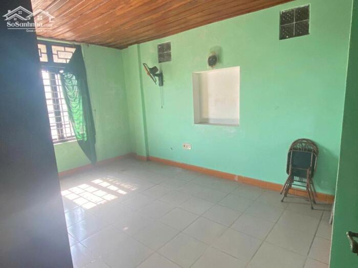 Hình ảnh NHÀ 3 TẦNG 2 MẶT TIỀN KINH DOANH SẦM UẤT TỈNH LỘ 10 – NGÃ TƯ ĐÈN ĐỎ CHỈ 6,x Tỷ TL. 5