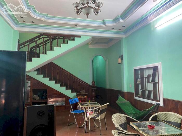 Hình ảnh NHÀ 3 TẦNG 2 MẶT TIỀN KINH DOANH SẦM UẤT TỈNH LỘ 10 – NGÃ TƯ ĐÈN ĐỎ CHỈ 6,x Tỷ TL. 8