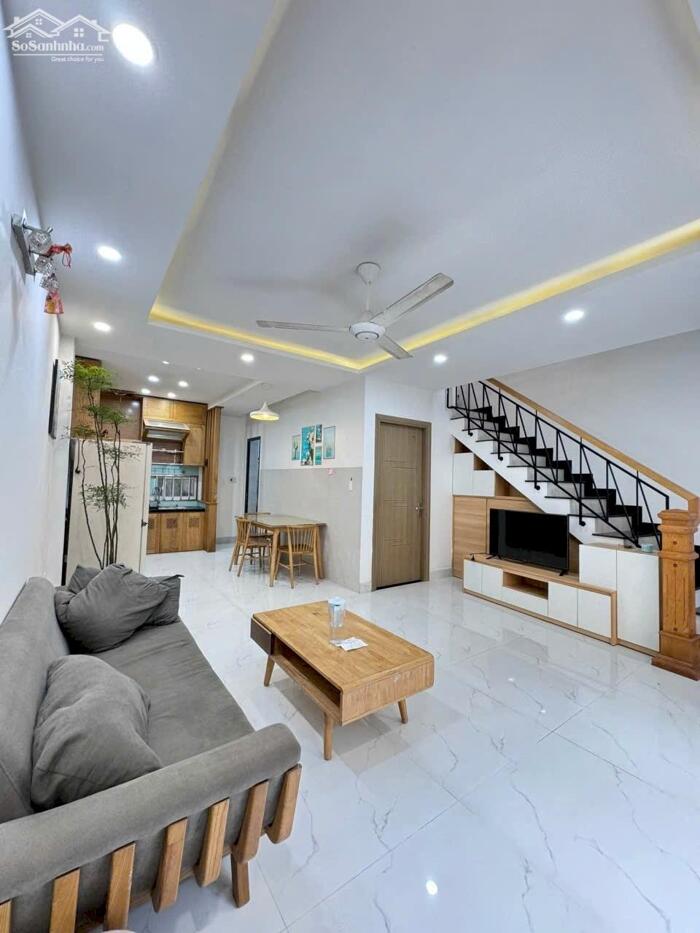 Hình ảnh BA ĐÌNH _ HẢI CHÂU _ 3 TẦNG 65m² cách mặt tiền 30m _ Giá: 5.85 tỷ 0