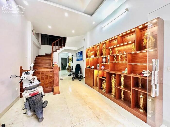 Hình ảnh Bán Nhà Phân Lô Trung Kính - Trung Tâm Cầu Giấy, 54m, 6 tầng, Gara Ô Tô, Ngõ Nông, 22.5 Tỷ 1