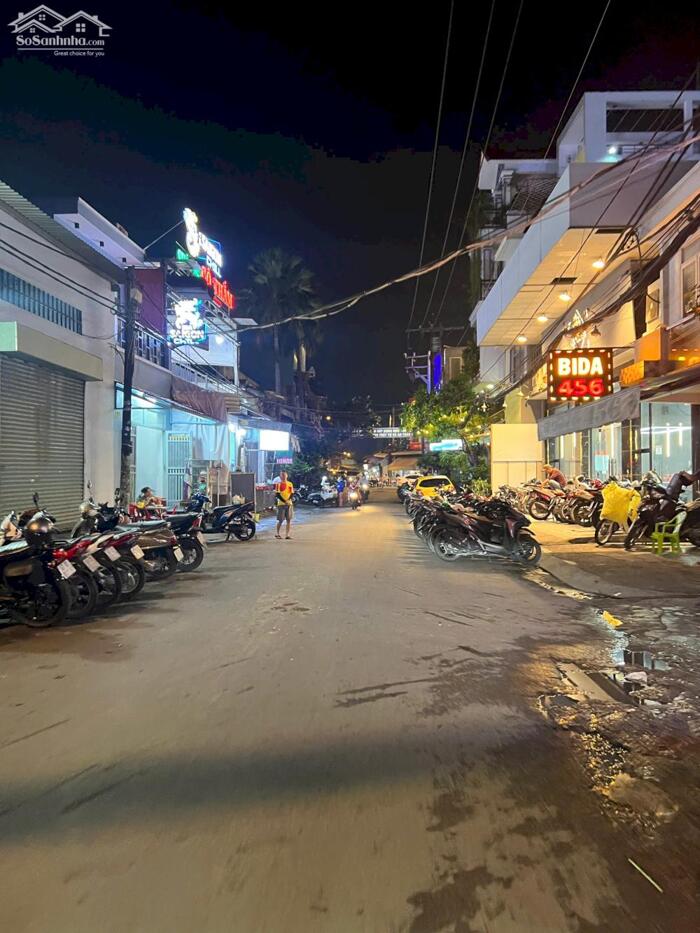 Hình ảnh Bán Nhà 5 tầng, khu làng ốc Quận 8, hẻm xe hơi 279 Dương Bá Trạc, chỉ 14.5 tỷ 1