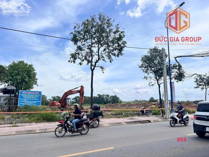 Hình ảnh Bán nhà phường Hiệp Hòa, khu cư xá ngân hàng; 1 trệt 1 lầu sổ hồng 373m2 ngang 12m giá 17 tỷ 10