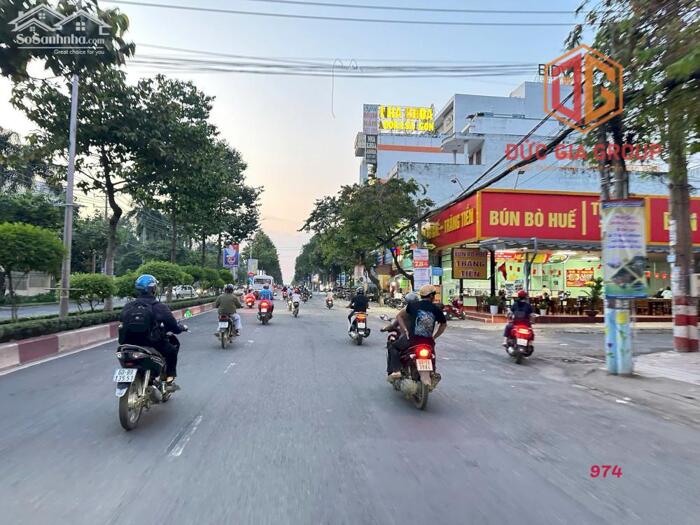 Hình ảnh Bán đất mặt tiền đường Đồng Khởi vị trí đắc địa; sổ hồng 303m2 ngang 12.6m siêu hiếm giá 50 tỷ 4