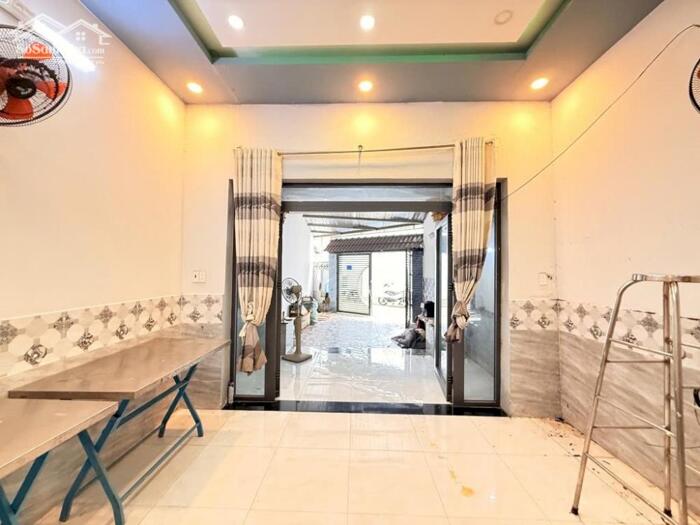 Hình ảnh Bán Nhà 100m2, 5Tỷ hiếm, HXH thông Tô Ngọc Vân gần Ngã Tư Ga, giáp Gò Vấp 1