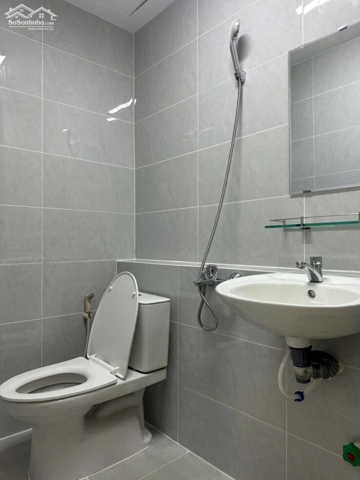 Hình ảnh CHO THUÊ NHÀ MẶT TIỀN KINH DOANH HẺM 391 ĐƯỜNG 30/4 GIÁ 6TR/THÁNG 8