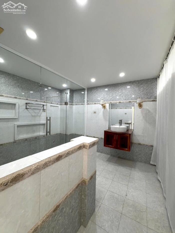 Hình ảnh CHO THUÊ SIÊU PHẨM TRỆT 2 LẦU KDC 586 FULL NỘI THẤT SANG XỊN GIÁ 17TR/THÁNG 10