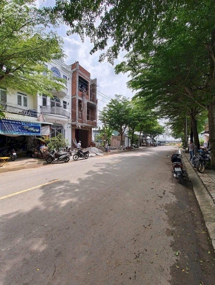 Hình ảnh Bán Nhà 1 Trệt 2 Lầu đường Xuân Hồng - Cách Bệnh viện Nhi 300m, P.Long Tuyền 1