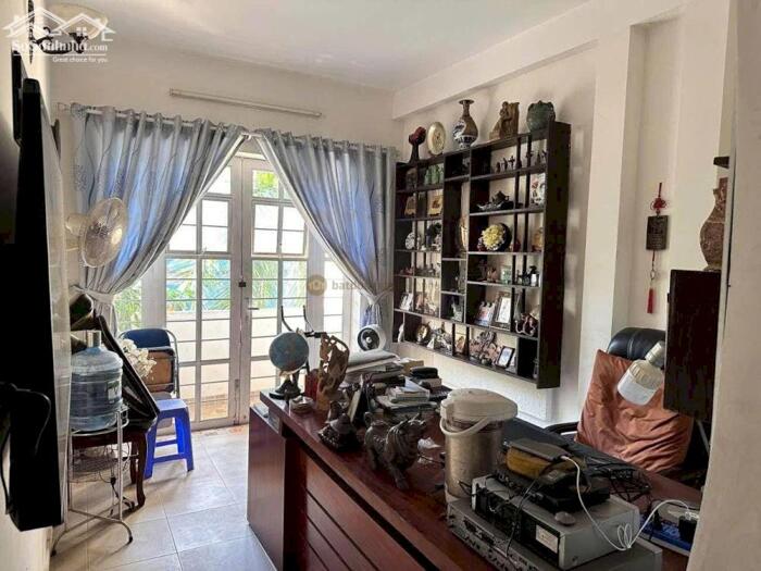 Hình ảnh Bán Nhà 4 Tầng Khu Sông Giồng,An Phú,Quận 2 DT:123m2(7mx17m) Giá 26 Tỷ TL 2