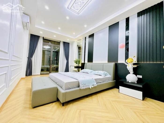 Hình ảnh Nhà mới Cầu Giấy - Trần Duy Hưng, 6T Thang Máy, 3PN, 45m (Thực 52m), Ngõ Nông Thông, Full Đồ, 17,8T 5