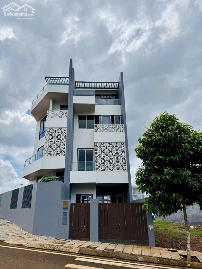 Hình ảnh Bán Nhà Phố 4 Tầng - Trung Tâm Buôn Ma Thuột 0