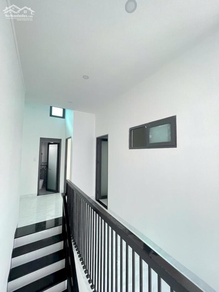 Hình ảnh BÁN NHANH NHÀ 1 TRỆT 1 LẦU – TRUNG TÂM TÂN TRIỀU 4