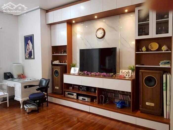 Hình ảnh Cực Hiếm 650M2 Mặt Tiền 20M Biệt Phủ Sân Vườn 235 Tỷ Tô Ngọc Vân 1