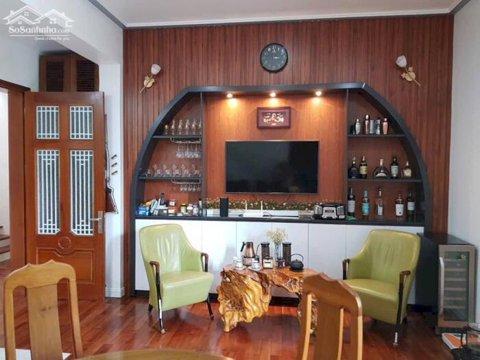 Hình ảnh Cực Hiếm 650M2 Mặt Tiền 20M Biệt Phủ Sân Vườn 235 Tỷ Tô Ngọc Vân 4