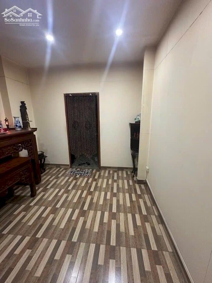 Hình ảnh Bán nhà TT tầng 1 Hoàng Đạo Thành 60m2 nhà đẹp ô tô đỗ cửa 3.75 tỷ 1