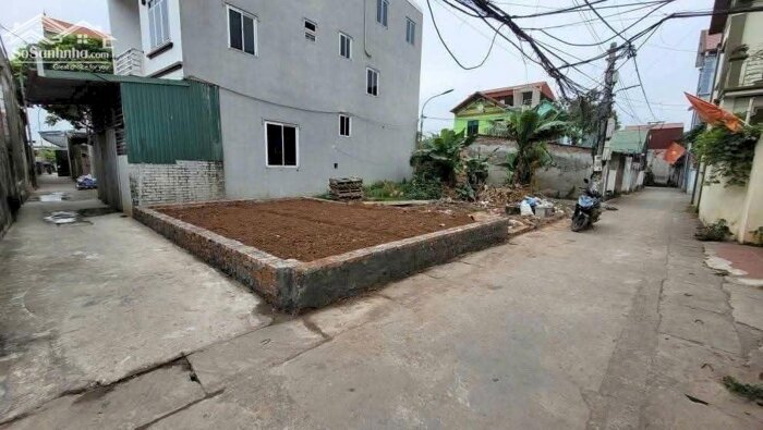 Hình ảnh Bán đất thổ cư 43m² lô góc, đường thông ô tô tải đậu cửa tại Mộc Hoàn, Vân Côn 2