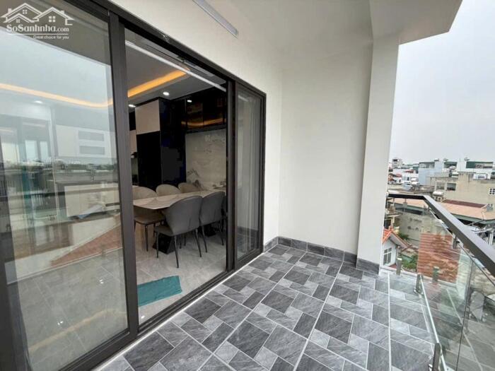 Hình ảnh Bán Nhà Long Biên - Kinh Doanh - Ô tô tránh - 35m x 6 tầng - Thang máy. Lh 0965858116 8