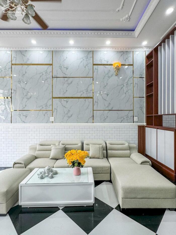 Hình ảnh NHÀ PHỐ 1 TRỆT 3 LẦU MT ĐƯỜNG NGUYỄN VĂN TRỖI CẶP VÁCH ĐH CẦN THƠ 1