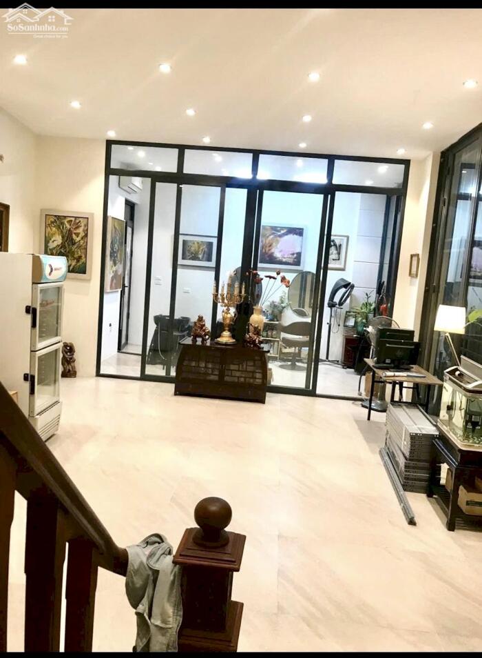 Hình ảnh Nhà Nguyễn Thái học 60M2 Mặt Tiền 11M Ô TÔ 22 Tỷ Nhà 4 Tầng Kinh Doanh Được 4