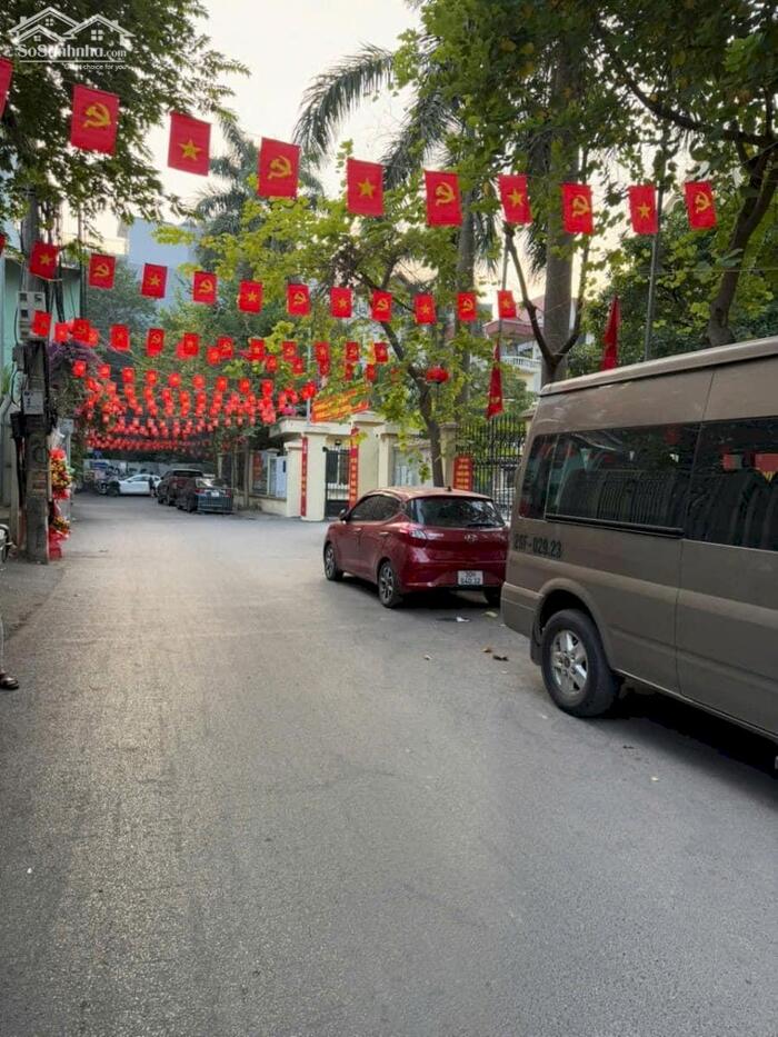 Hình ảnh Bán Nhà P/Lô Ô Tô Xuân Diệu Quận Tây Hồ 51m2-4T VỪA Ở VỪA KD 19,2 Tỷ Có Thương Lượng. 0