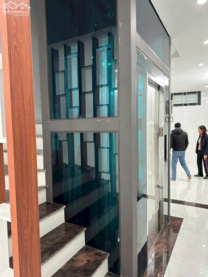 Hình ảnh Bán Nhà Phố Xuân La Tây Hồ 54m2-5T Th/Máy Ô Tô Đỗ Cửa 16,8 Tỷ Có Thương Lượng. 1