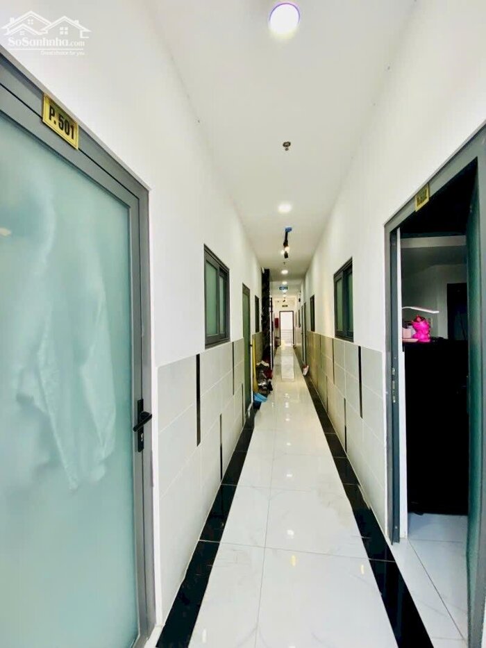 Hình ảnh CHDV 8 tầng mới hẻm 656 Quang Trung ngang 8m 200m2 75PN TN 220tr gần chợ HHT 50 tỷ. 11