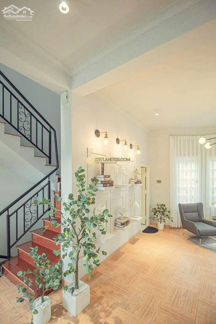 Hình ảnh Bán gấp biệt thự sân vườn Đà Lạt – vị trí đẹp – 4 phòng – 28 tỷ 1