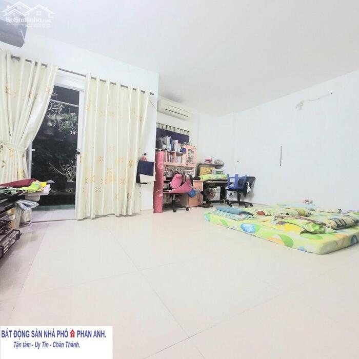 Hình ảnh Bán gấp nhà phố Thủ Đức | 2 tầng 2 pn, chỉ có 3 tỷ.n.n.n | Liền kề Nguyễn Văn Bá. 0