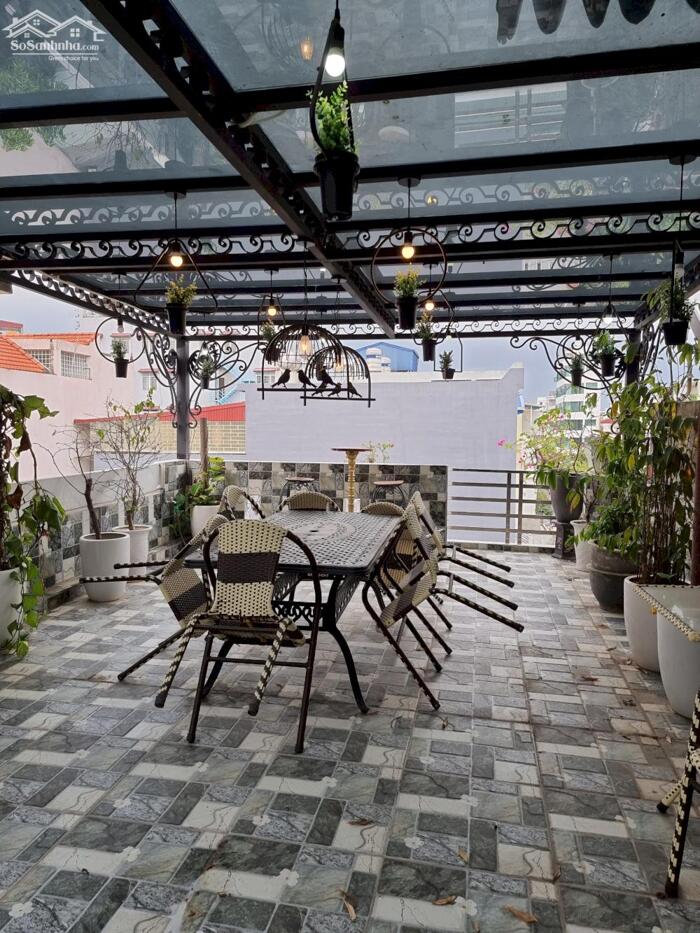 Hình ảnh Cho thuê nhà phố Văn Cao, 4 p.ngủ khép kín, DT: 70m2. 3