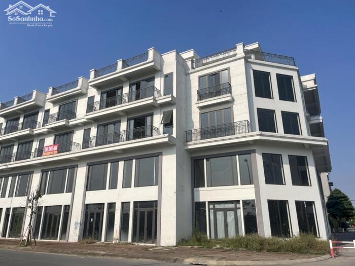 Hình ảnh Bán căn góc 3 mặt thoáng 98,4m2 Shophouse Metropolitan mặt đường Nguyễn Mậu Tài đẹp nhất dự án 3