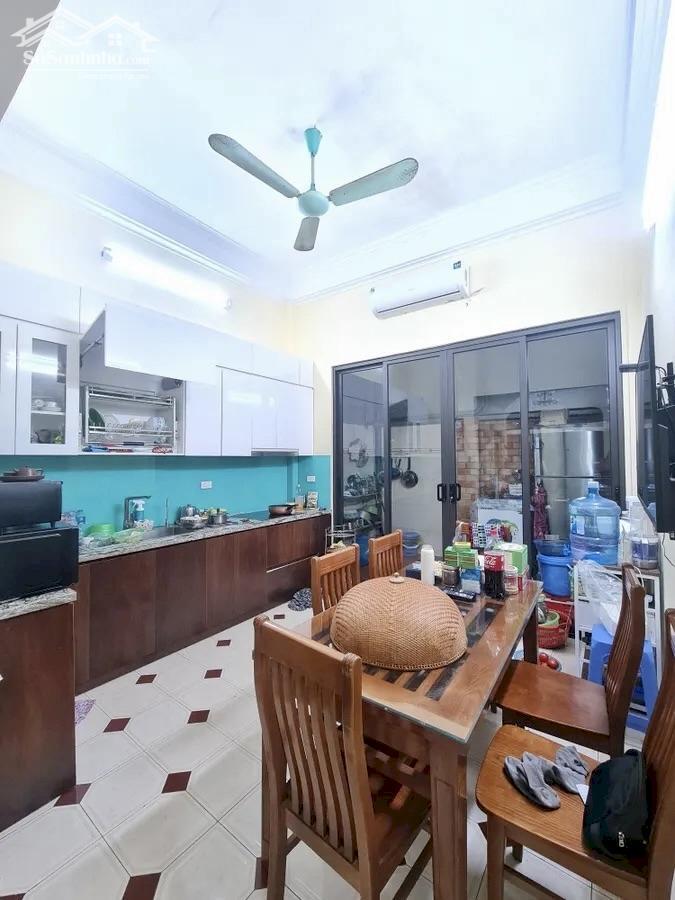 Hình ảnh Nhà 78m đường Cầu Giấy, Dân Xây 4 Tầng, Gara Ô tô, 2 Thoáng, Ngõ Nông, Giá 23.7 tỷ 3