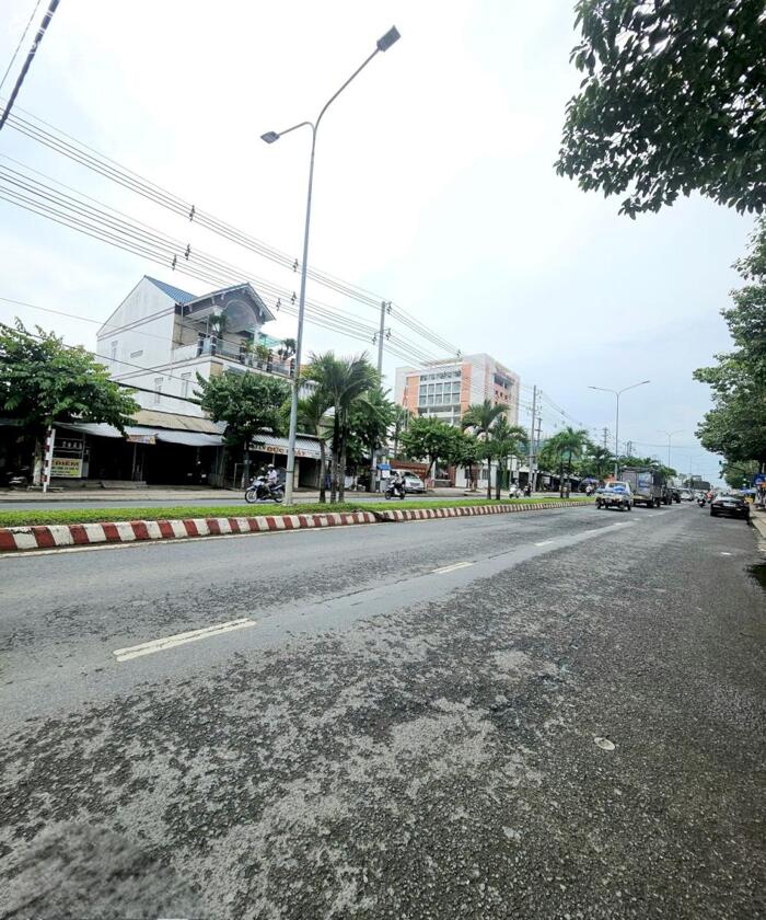 Hình ảnh Bán nhà cấp 4 góc mặt tiền Phó Cơ Điều, gần ngã 4 trường Đại Học XDMT Vĩnh Long 0