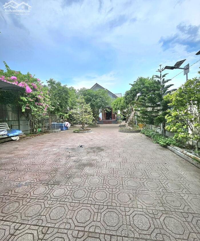 Hình ảnh Bán nhà biệt thự sân vườn mặt tiền hương lộ 15, Tân Ngãi, Vĩnh Long 3