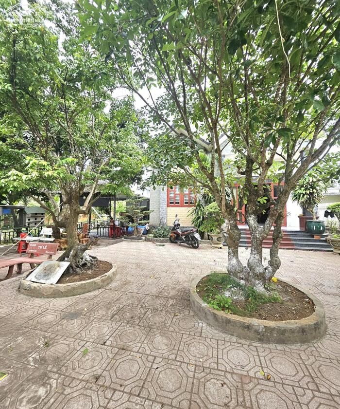 Hình ảnh Bán nhà biệt thự sân vườn mặt tiền hương lộ 15, Tân Ngãi, Vĩnh Long 5