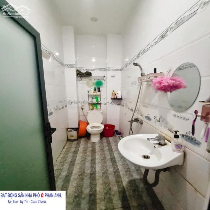 Hình ảnh [ Bán gấp ] nhà phố Quận 9 | Hẻm xe hơi đường Đình Phong Phú | 60 m2 đất , chỉ có 3 tỷ.n.n.n. 2