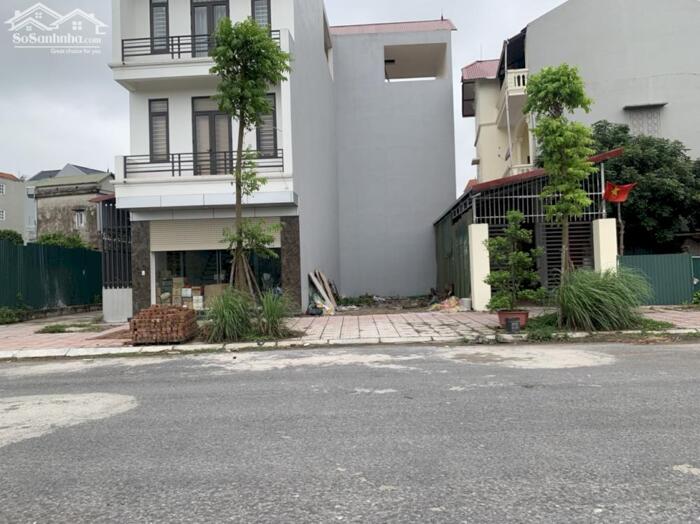 Hình ảnh Bán nhà căn GÓC 5 tầng 1 tum thang máy xây mới ngõ 691 Bát Khối vị trí kinh doanh tốt 4