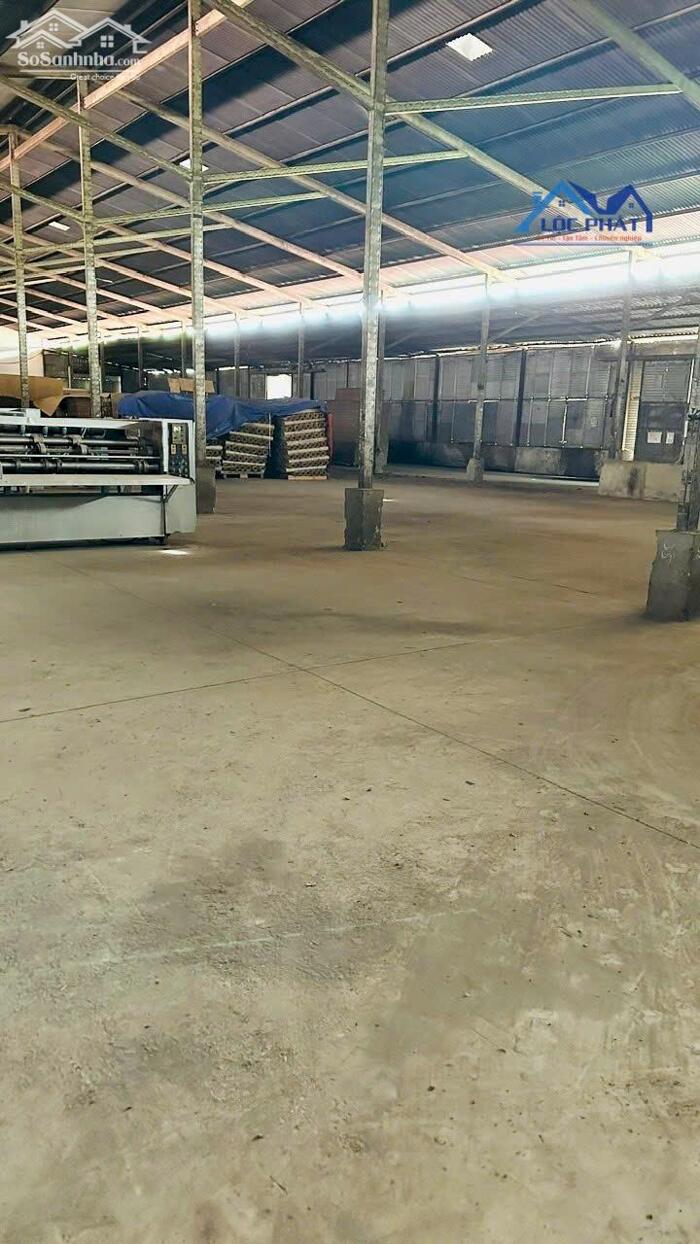 Hình ảnh Cho thuê kho xưởng 1800m2 giá rẻ chỉ 40 triệu. Trảng Bom-Đồng Nai 1
