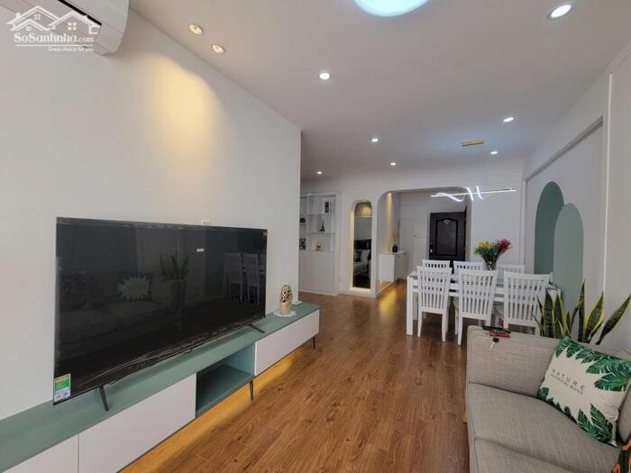 Hình ảnh Cần bán căn hộ 3PN dự án Mỹ Khánh 1A Phú Mỹ Hưng, 115m2, 3PN, full mới, view hồ bơi, giá 9.8 tỷ 1