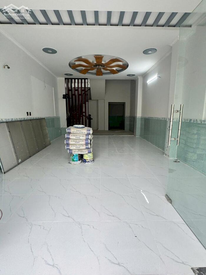 Hình ảnh CHO THUÊ NHÀ TRỆT 3 LẦU & SÂN THƯỢNG MỚI – MẶT TIỀN, KDC 586, CẦN THƠ | 15 TRIỆU 1