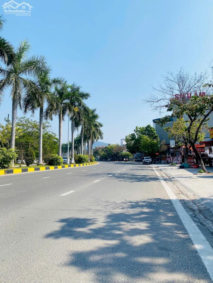 Hình ảnh Bán đất tặng nhà cấp 4 tại đường Lạc Long Quân, Khai Quang, Vĩnh Yên, Vĩnh Phúc. 1