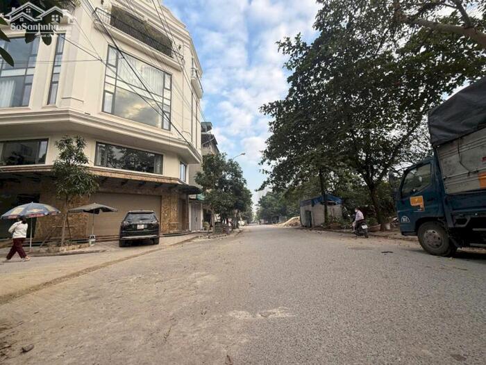 Hình ảnh 40m view vườn hoa TĐC Tu Hoàng – Phân lô bàn cờ – Ô tô tránh, vỉa hè – Kề liên cấp Phenikaa 2