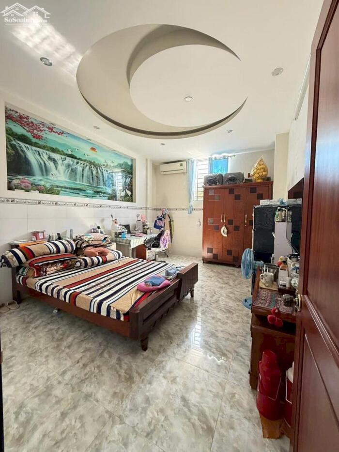 Hình ảnh Giảm 4 Tỷ - Bán Nhà 1 Trệt 2 Lầu Mặt tiền đường Phạm Ngũ Lão 2