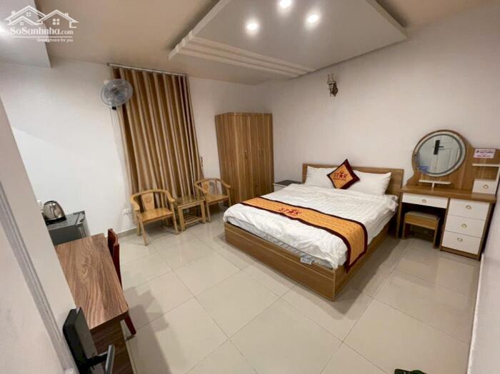 Hình ảnh Cho thuê nguyên căn 10 ngủ khép kín phố Văn Cao, DT: 120m2. 5