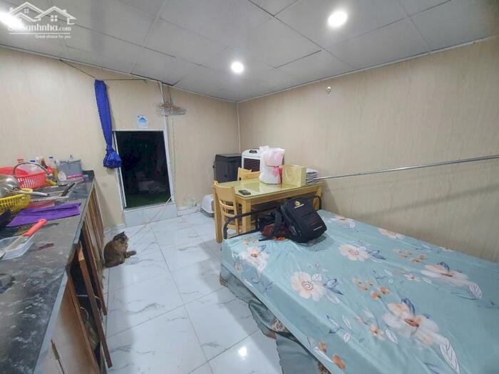 Hình ảnh Rất Cần Bán Nhà Sài Đồng , Long Biên 37m2, chỉ 1,4 tỷ ( Cam kết chuẩn) 3