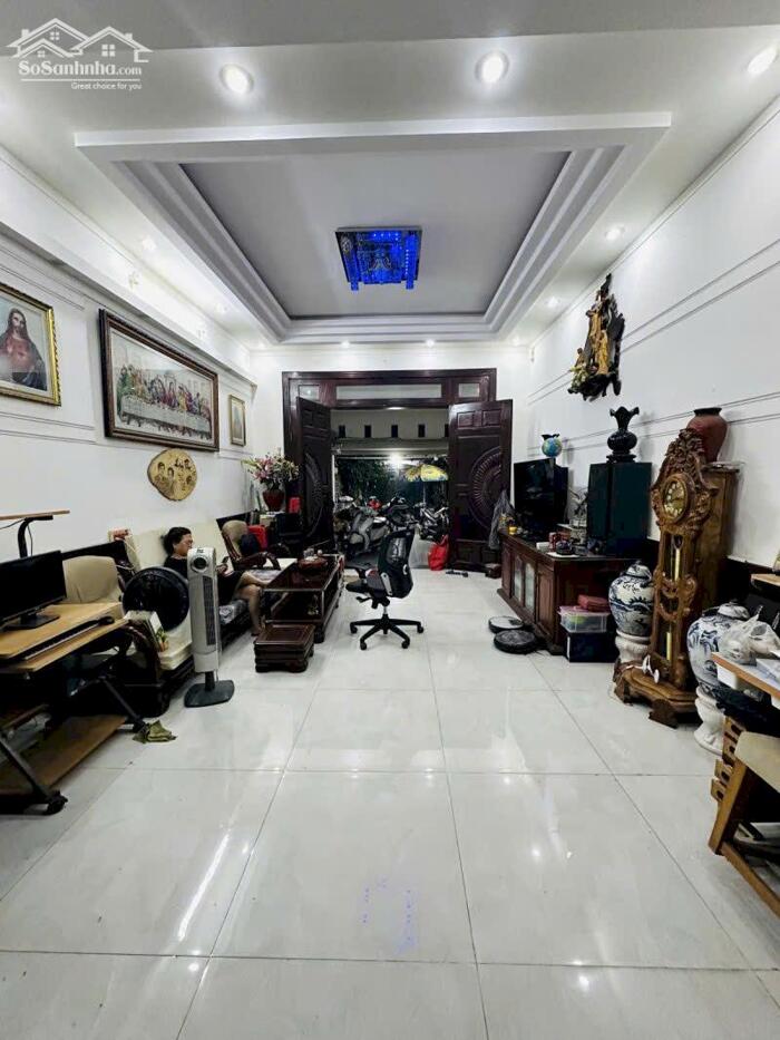 Hình ảnh Chỉ 17 tỷ có nhà HXT thông 12m 4 lầu ngang 4.5m 158m2 ngay Emart Phan Huy Ích KD đỉnh. 0