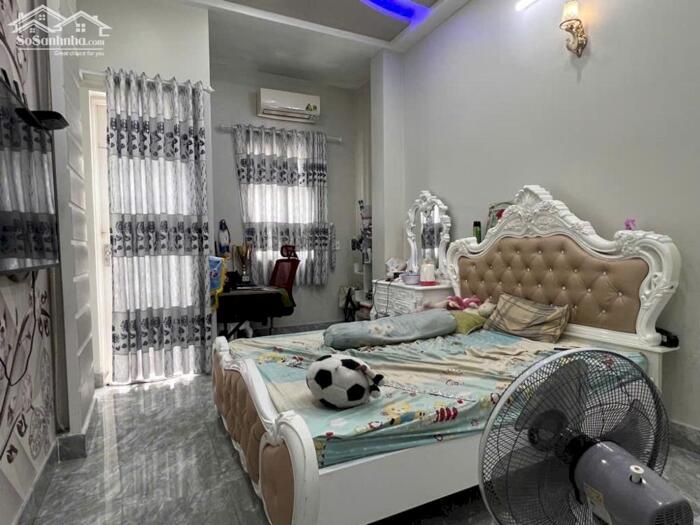 Hình ảnh Bán nhà MTKD ngay Metro Hiệp Phú Q12 ngang 6.6m 165m2 3 tầng đẹp vào ở và KD chỉ 17.5 tỷ. 1