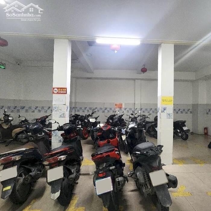 Hình ảnh Hiếm Nhà 32 Phòng 4 tầng DT 12x17m thang máy, Phú Thọ Hoà, cho thuê thu nhập 1.5T/năm 3