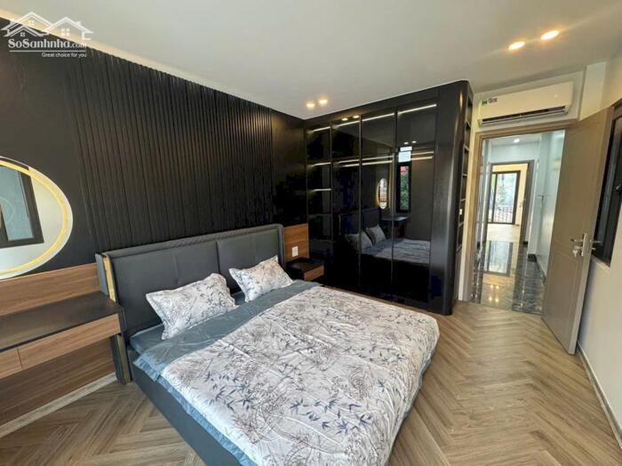 Hình ảnh Bán Nhà Ngõ Chu Huy Mân - Gần chợ, Hồ, Ngõ Thông - 70m x 5T - Thang Máy. Lh 0965858116 6