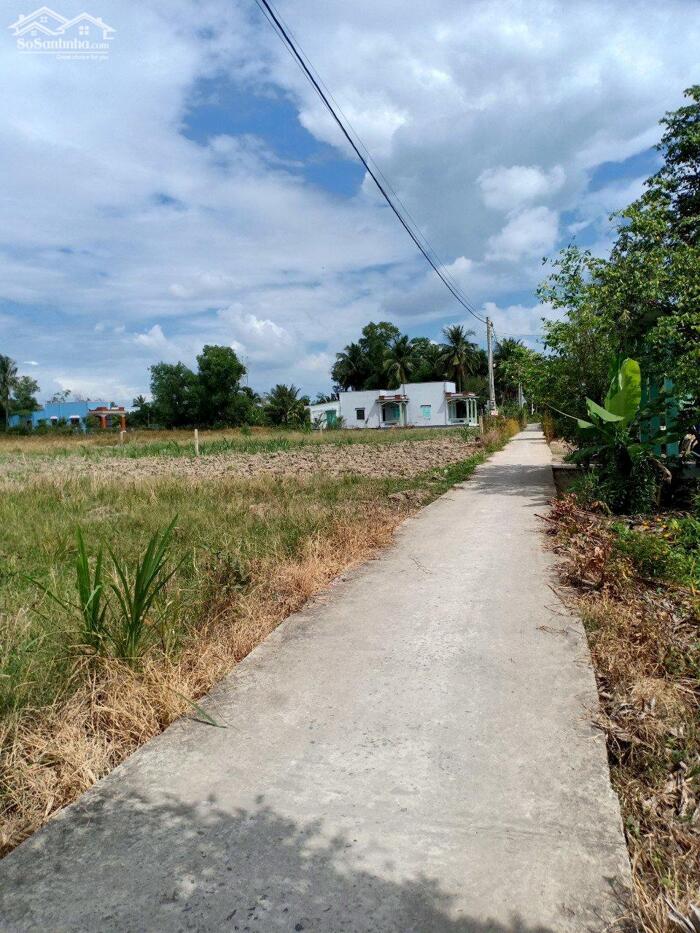 Hình ảnh 400tr Đất full thổ cư gần Cầu Mỹ Lợi, Bình Đông, TP Gò Công, Tiền Giang 0