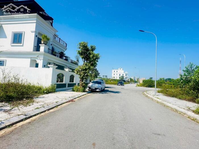 Hình ảnh Bán đất hai đầu đường trước sau giá rẻ tại khu đô thị Bắc Đầm Vạc, Vĩnh Yên, Vĩnh Phúc. 0