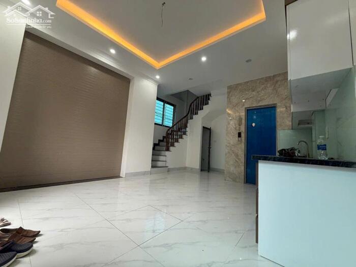Hình ảnh Bán nhà 40m 5T mới lô góc 3 thoáng thang máy full nội thất Thượng Cát, Bắc Từ Liêm 6